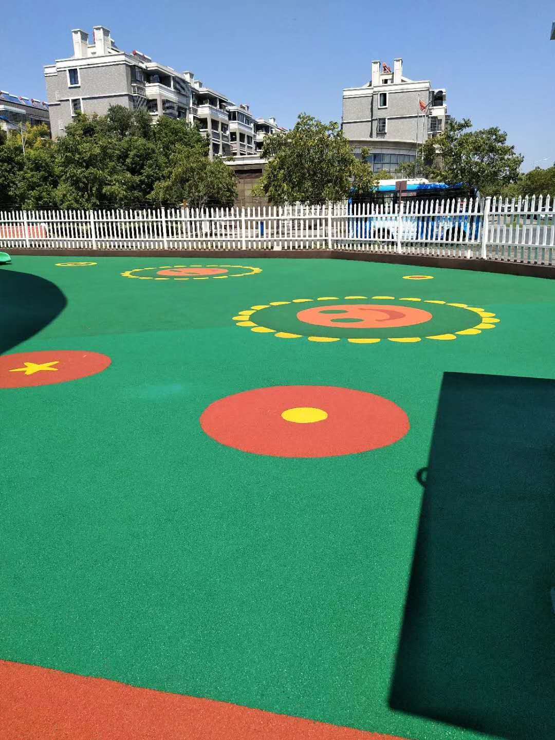 EPDM塑胶地坪.jpeg EPDM塑胶地坪.jpeg